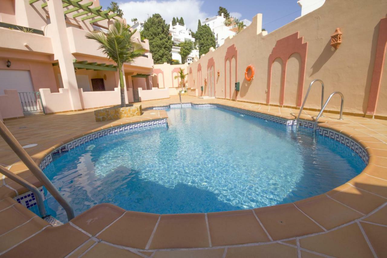 Appartement Burriana Playa Ibnsadi Nerja Extérieur photo